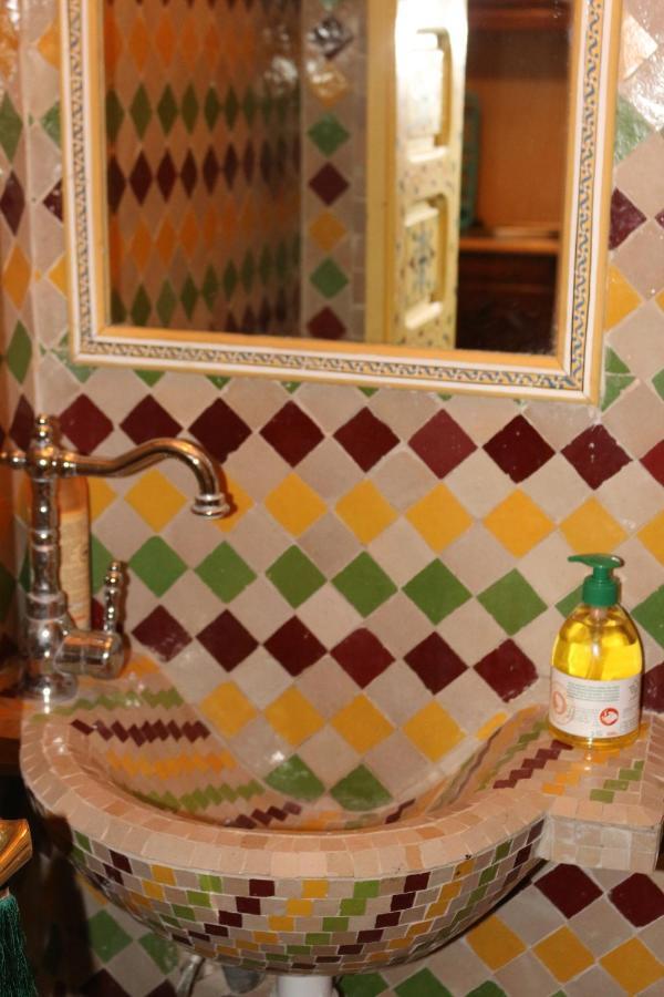 Riad Bab Almadina Marrakesh Bagian luar foto