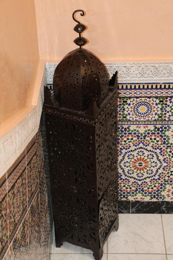 Riad Bab Almadina Marrakesh Bagian luar foto