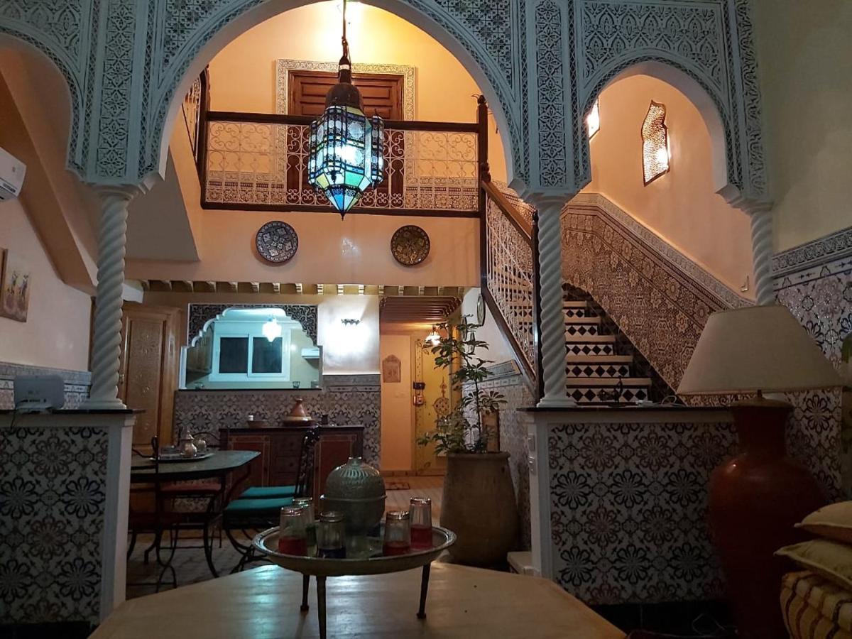 Riad Bab Almadina Marrakesh Bagian luar foto