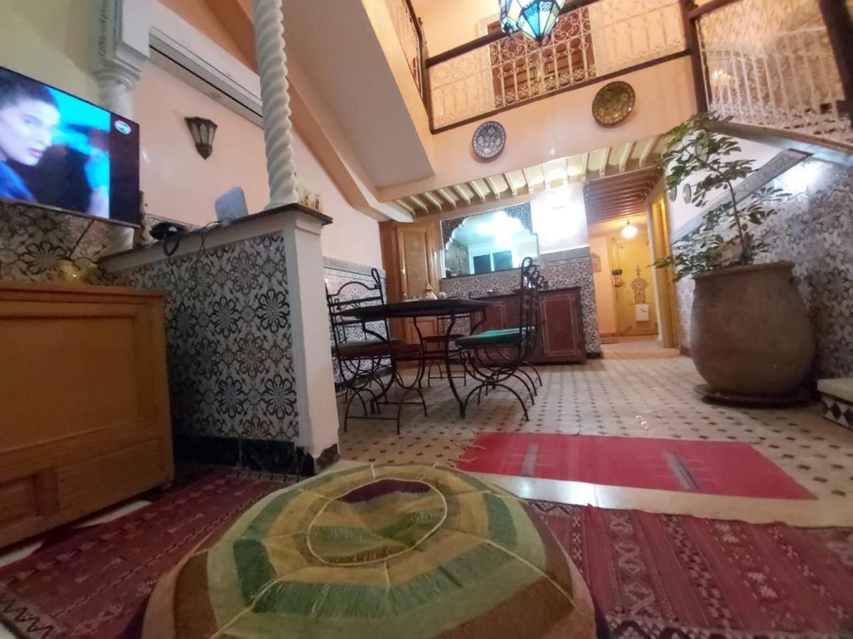 Riad Bab Almadina Marrakesh Bagian luar foto