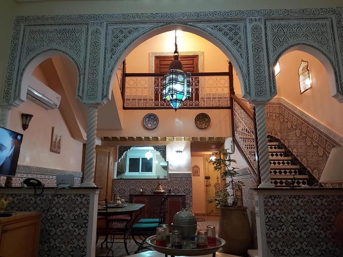 Riad Bab Almadina Marrakesh Bagian luar foto